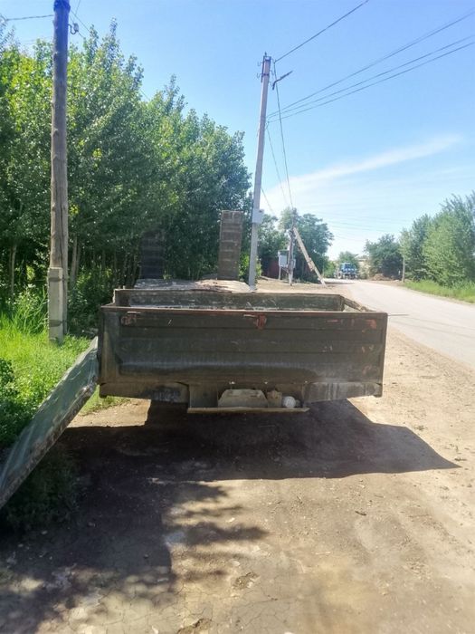 Sotilad.-i 8000$.