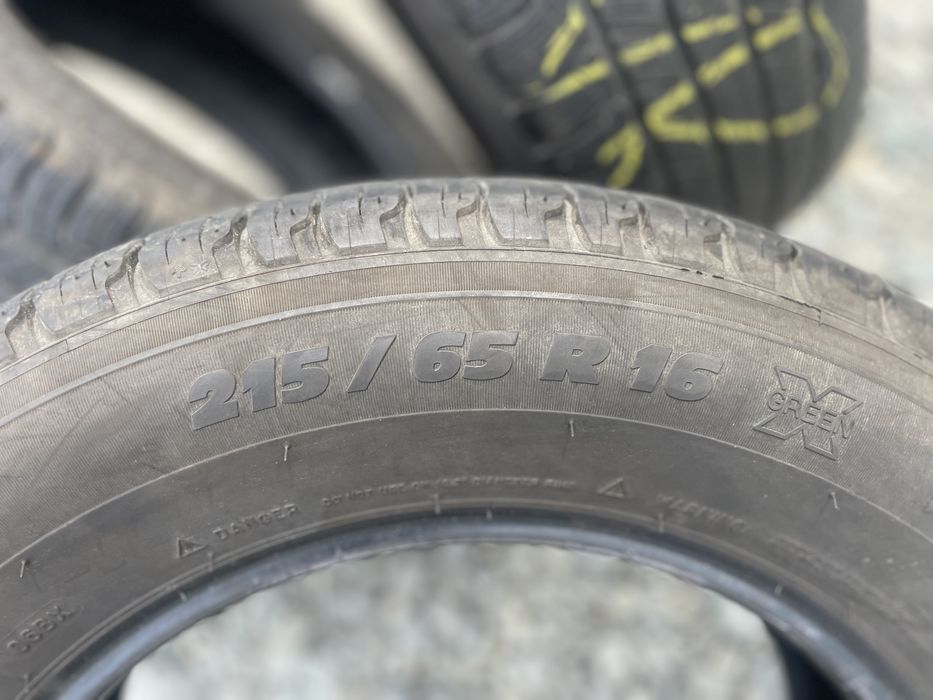 4X 215/65R16 MICHELIN Latitude