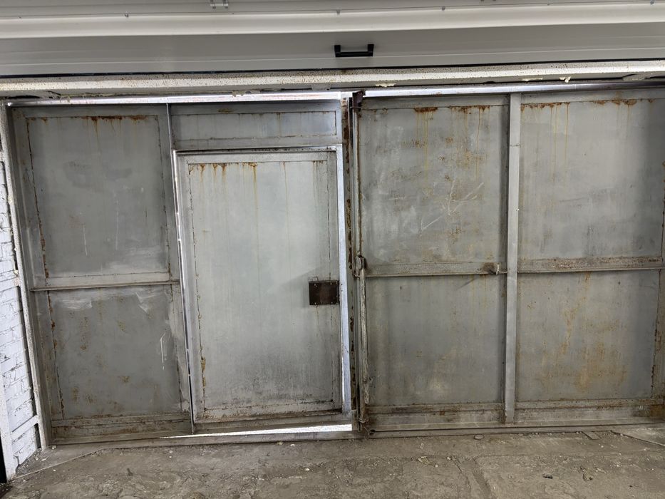 Ворота на гараж