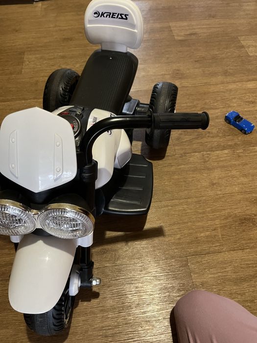 Продам электромотоцикл детский