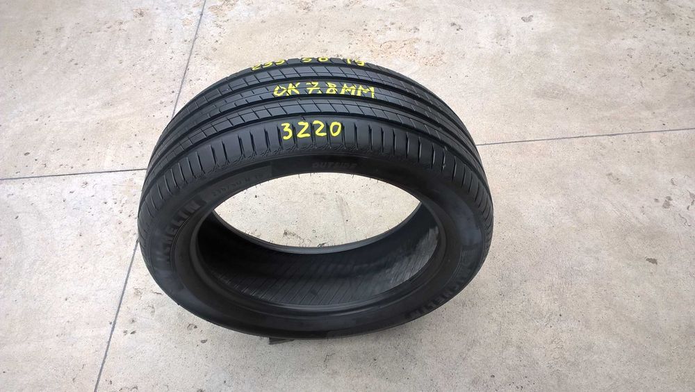 O anvelopa vara 235 50 19 michelin latitude sport 3 MO profil de 7,8 mm