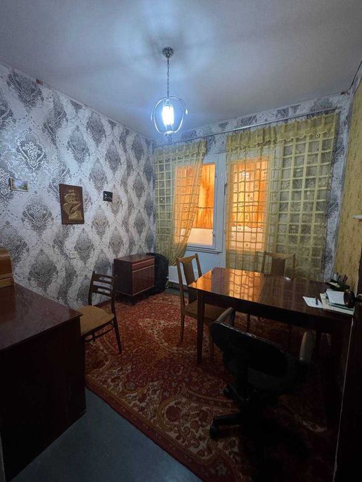 Большая квартира пятикомнатная можно переделать в 6 комнатную 112м2