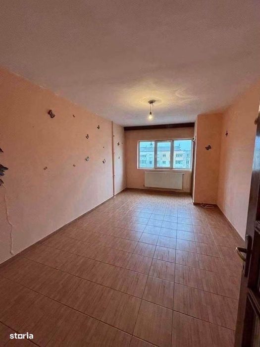 De vanzare apartament tip duplex, pe Bd. Roman Musat, 2 bai, 49000e