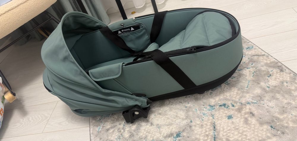 Vând landouri yoyo 3