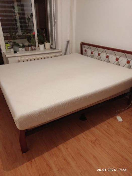 Матрас 2м х1.8м песпружинный