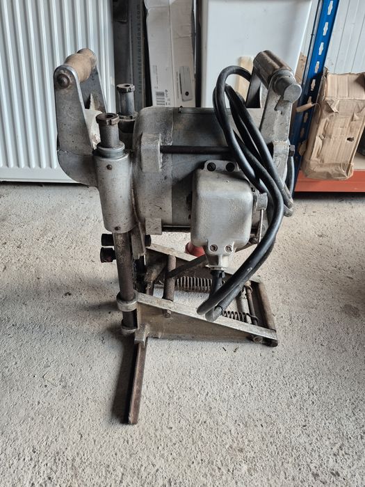 Mașină profesională de găurit lemn MAFELL – Made in Germany, 380/220V