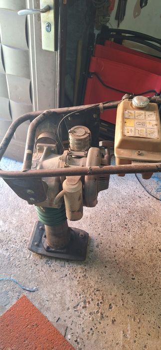 Compactor wacker