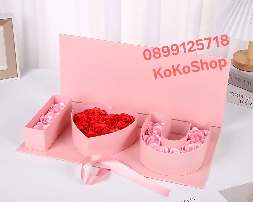 Кутия с рози  I Love you  - луксозен подарък