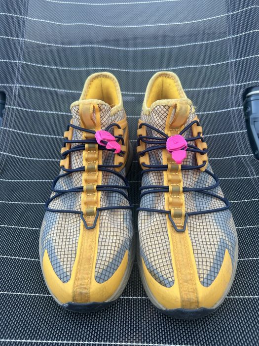 Adidasi The North Face Oxeye Tech