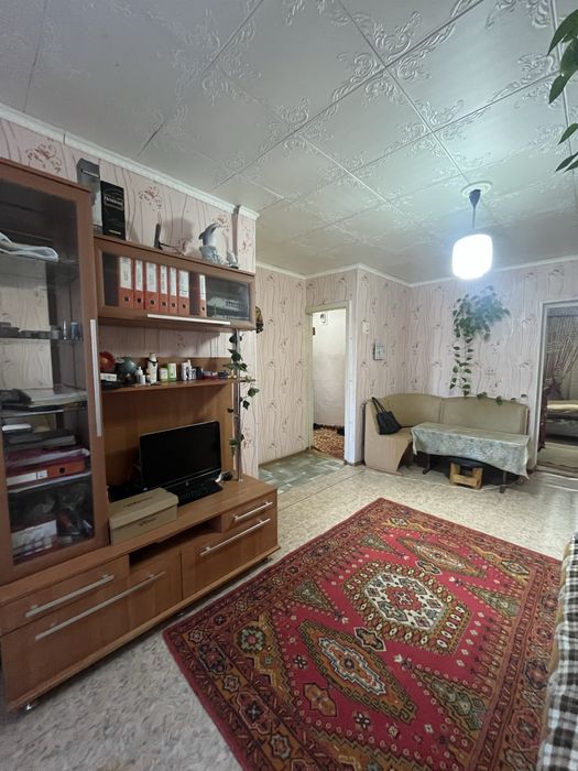 продается 2 к квартира Жилгородок