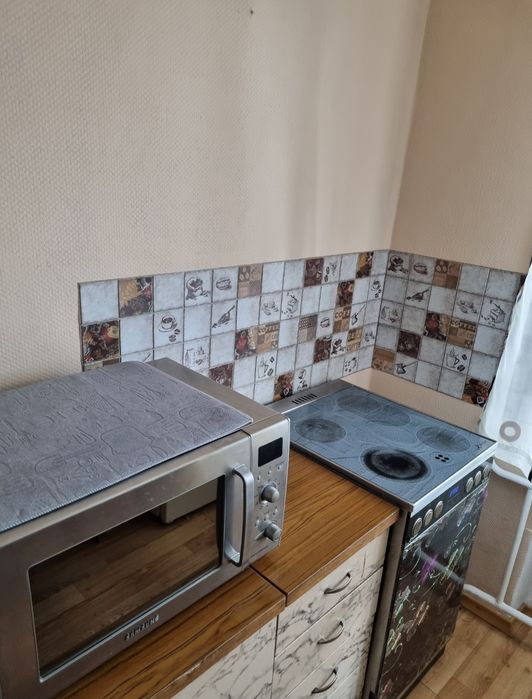 1ком ул.Казахстан72/SMART ТВ(Кишка)Почас,Wi- Fi