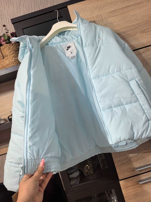 Дамско зимно яке