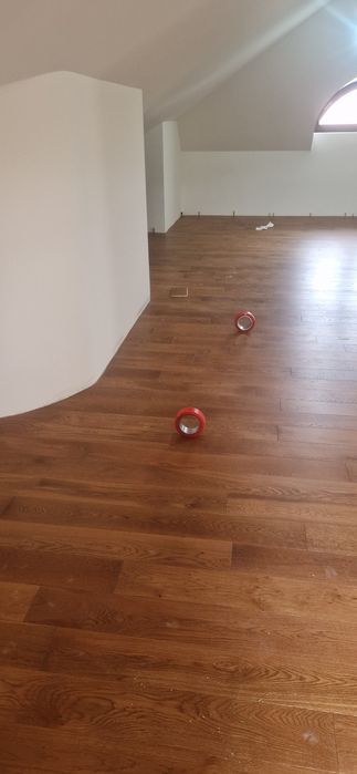 Montaj parchet lemn masiv și stratificat