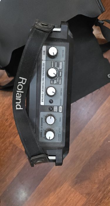 Roland Mobile Cube комбик 5вт