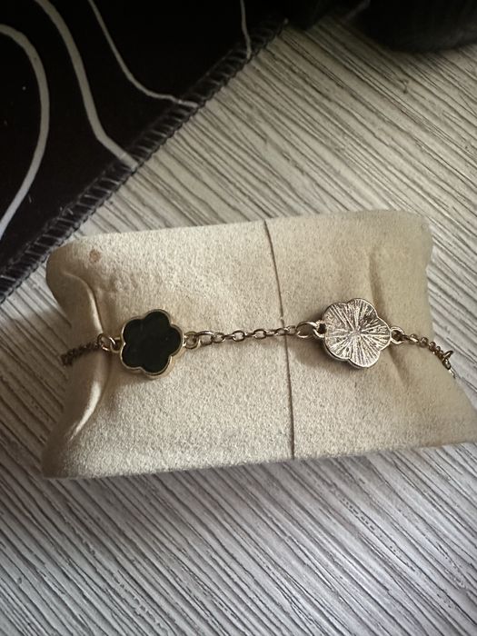 гривна и гердан с пет детелини -Van Cleef & Arpels