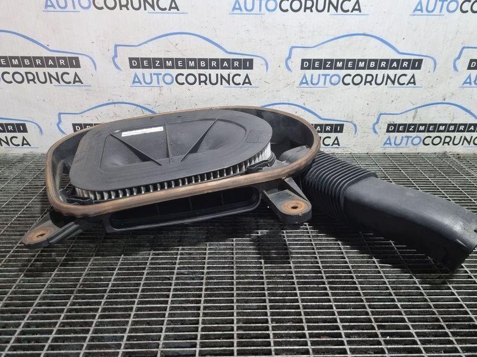 Carcasa filtru aer BMW X3 F25 2.0 D 2010 - 2014 (1246) 1371811027