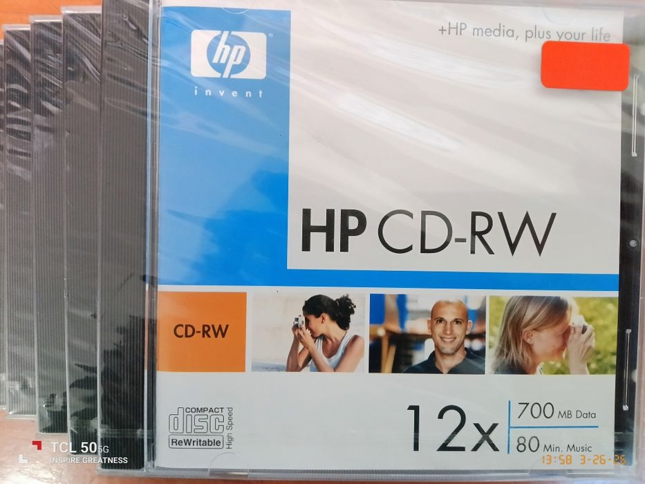 Компакт дискове HP CD-RW.