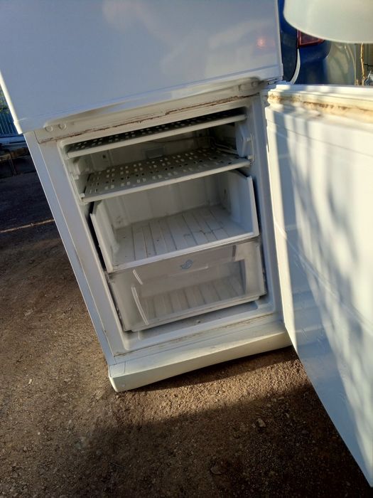 Индезит двухкамерный