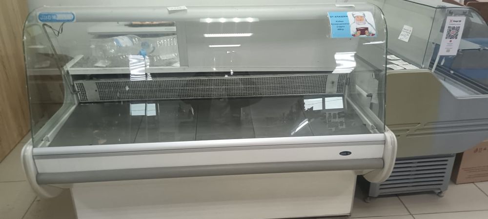 Холодильные витрины