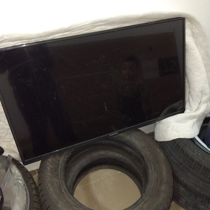 Телевизор бу стептур