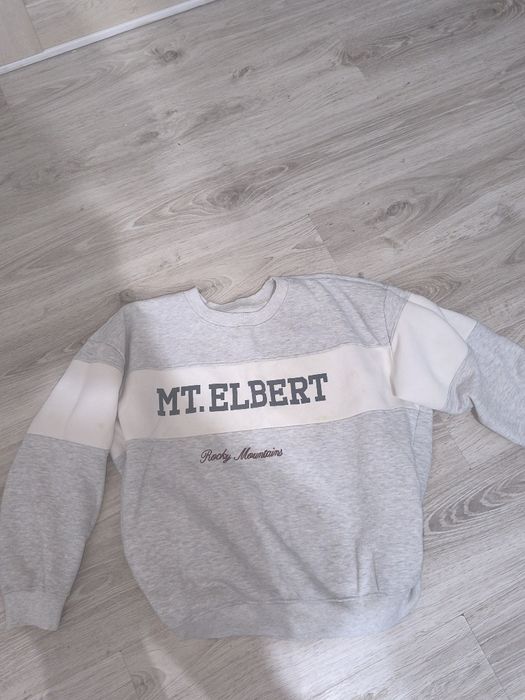 Отдам женские вещи