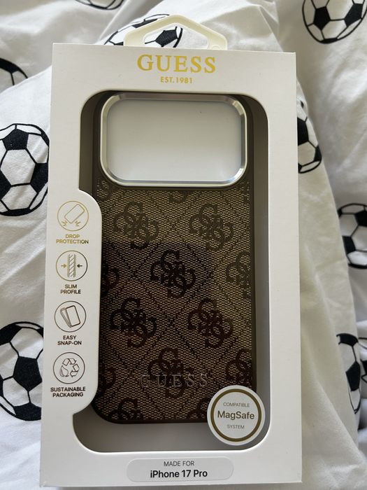 Guess калъф за iphone 17 pro