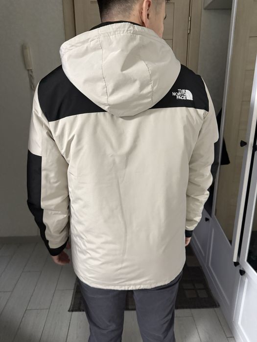 Куртка легкая димесезон 5000 тг