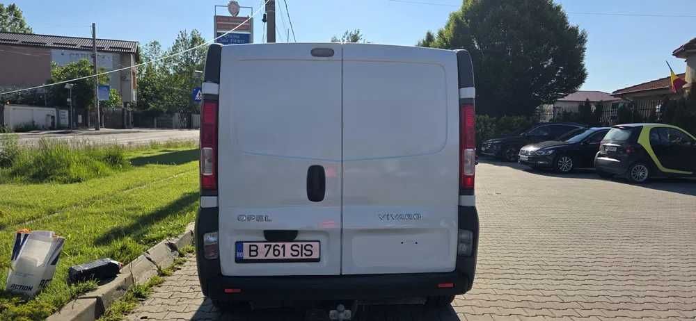 Urgent Opel Vivaro 1.9 versiunea lunga 98000km