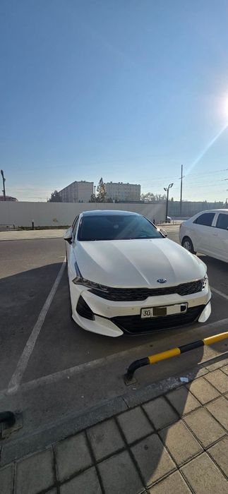 Продается своя KIA K5 GT-Line машина ухоженная с нуля ездил сам!