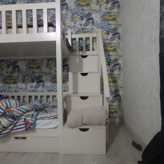 Кровать двухэтажный
