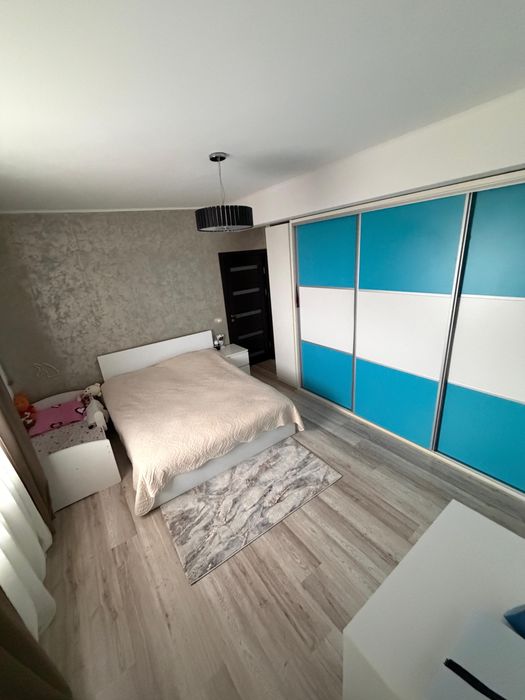 Apartament 2 camere (in acte) compartimentat in 3 camere  Tomis Plus