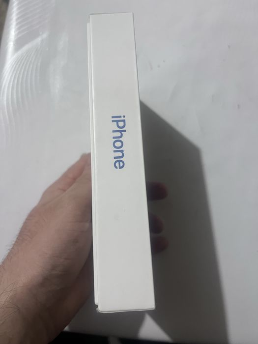 Коробка 13 айфона