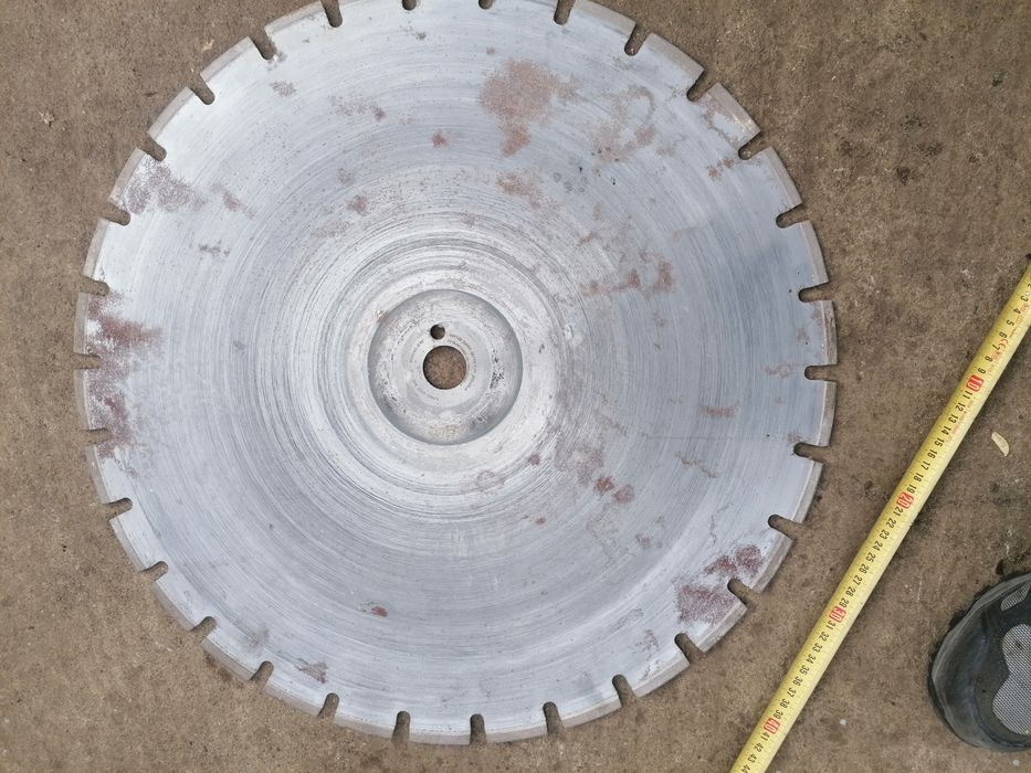 Disc pentru tăiat asfalt 600mm