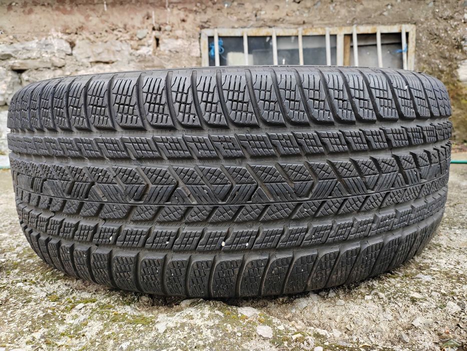 285/45/22 1бр.Pirelli Зимна гума
