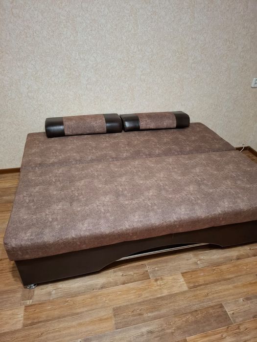 Диван тахта в хорошем состоянии