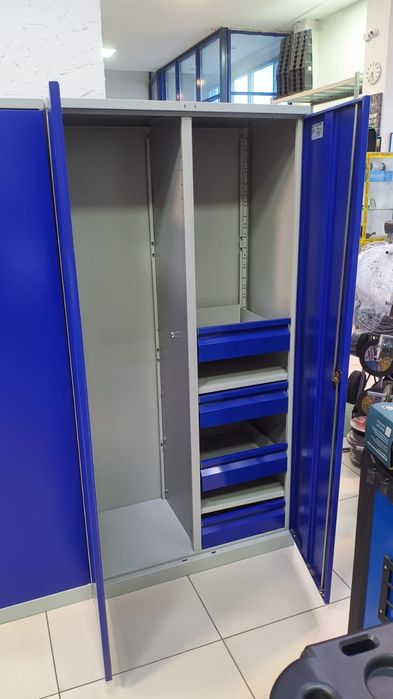 Распродажа производственной мебели