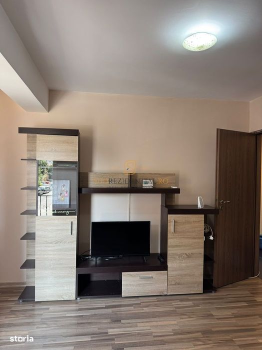Apartament 2 camere, decomadat, loc de parcare,metrou Dimitrie Leonida