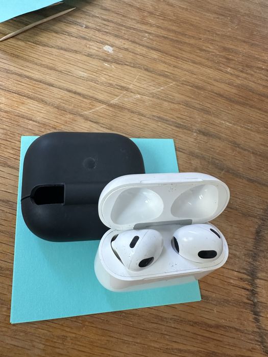 Căști AirPods Model 2564