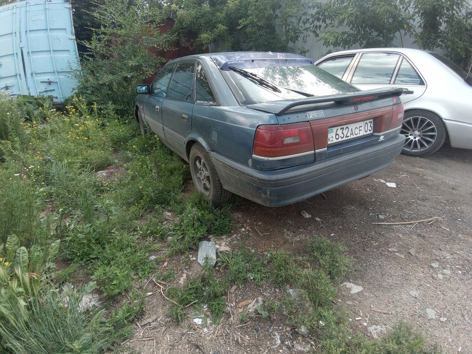 Мазда 626 хетч-бэк