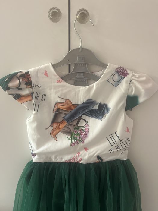 Детска рокля с тюл