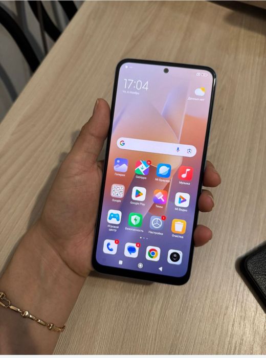 Продам телефон Redmi 12 256 Gb