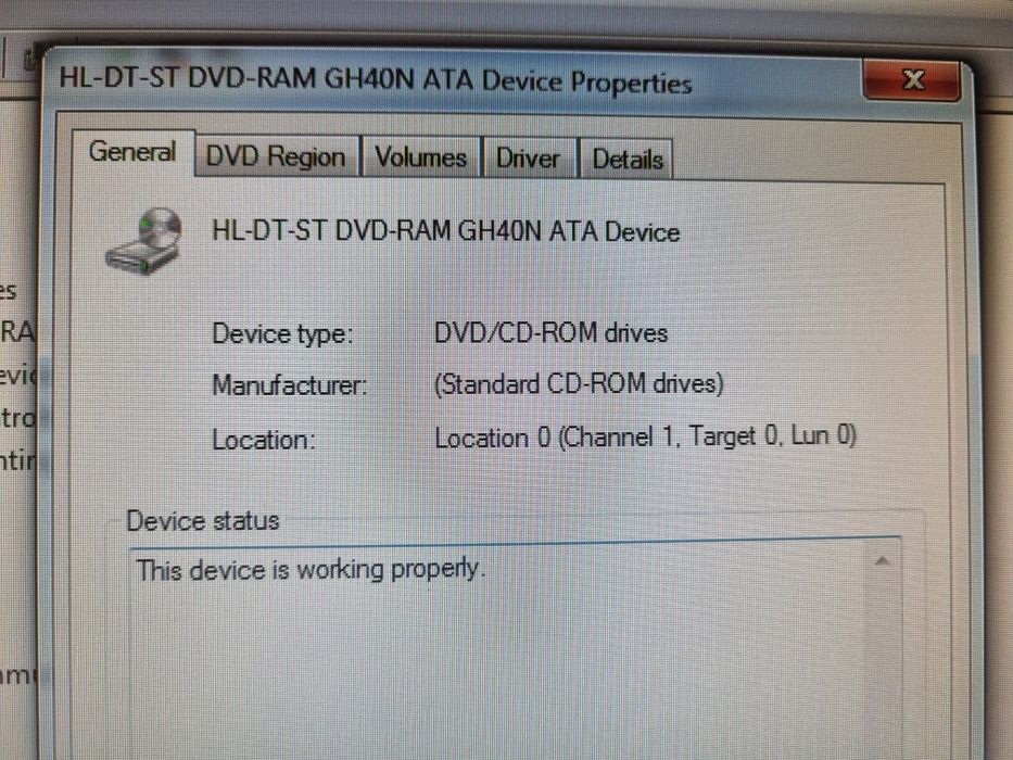 Конфигурация компютър и монитор