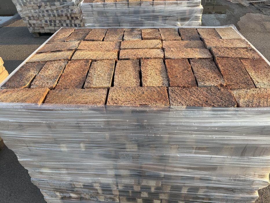 Кирпич одинарный полнотелый м-150