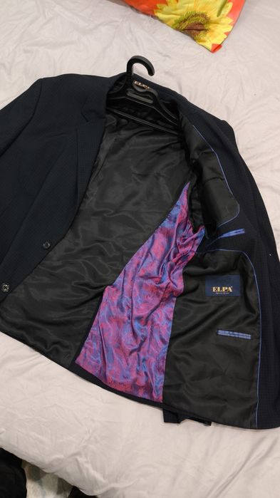 Костюмы мужские классические