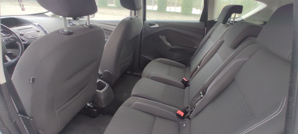 Ford C-Max 1.5 TDCi 120 CP Manuală 55.900 km Preț Avantajos
