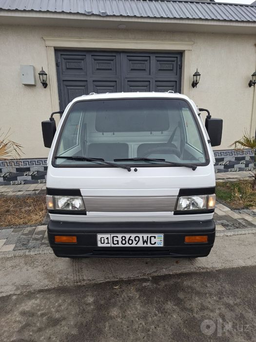 Chevrolet Labo mexanik boshqaruv holati yaxshi
