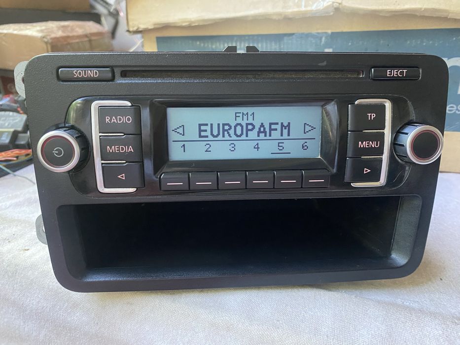 Radio CD,Mp3,AUX,Bluetouth RCD 210 Volkswagen