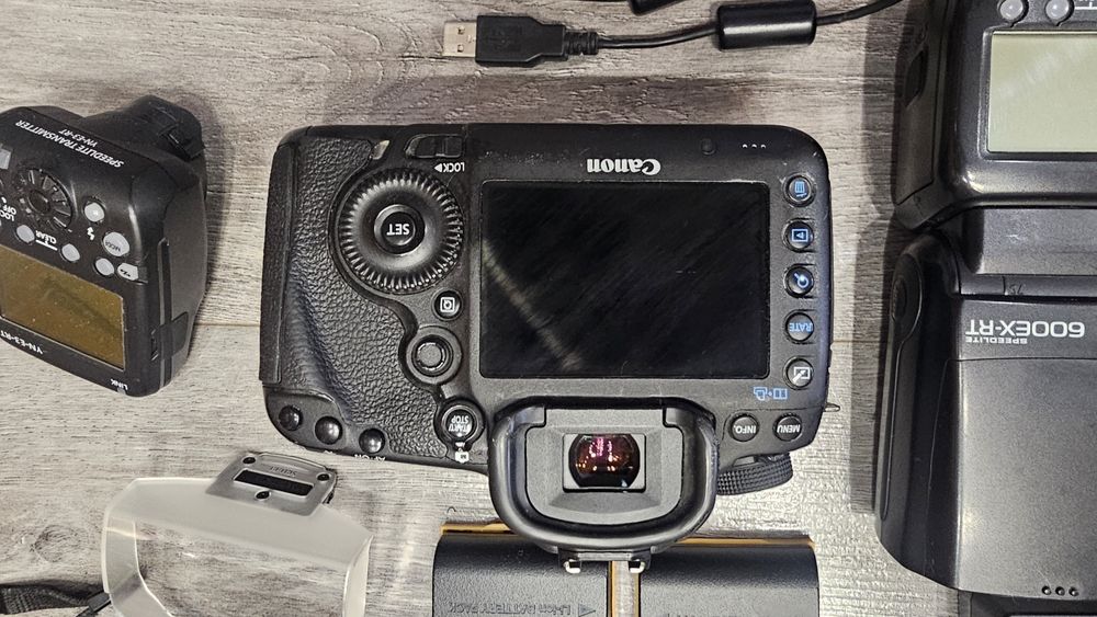 Продам Canon eos 5 mark III