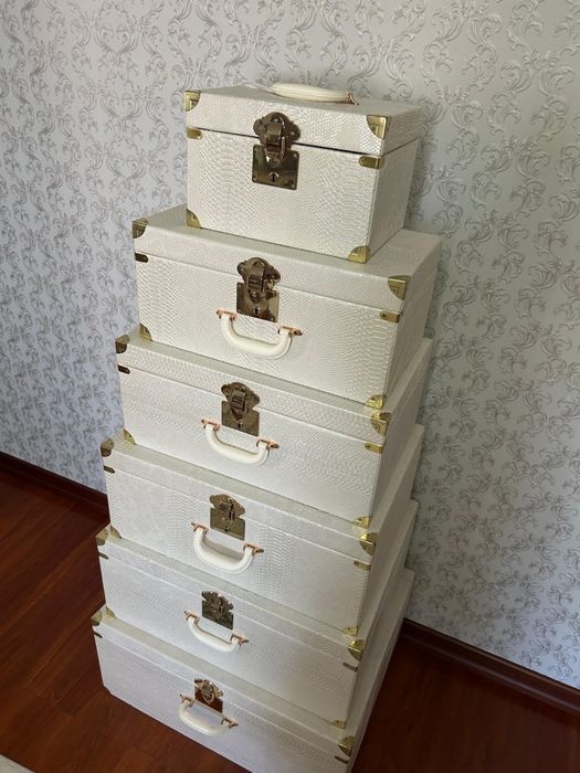 Набор чемоданов для приданного