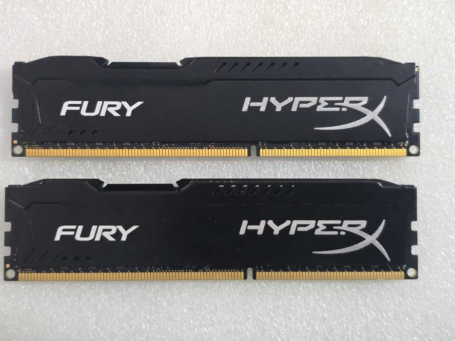 Kit Memorii RAM Kingston HyperX Fury Black 16GB (2x8GB) DDR3 1866MHz CL10 DIMM HX318C10FBK2/16